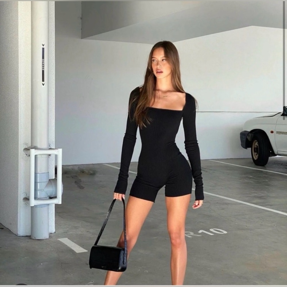 ARE YOU AM I Anke Romper in Black Size Small